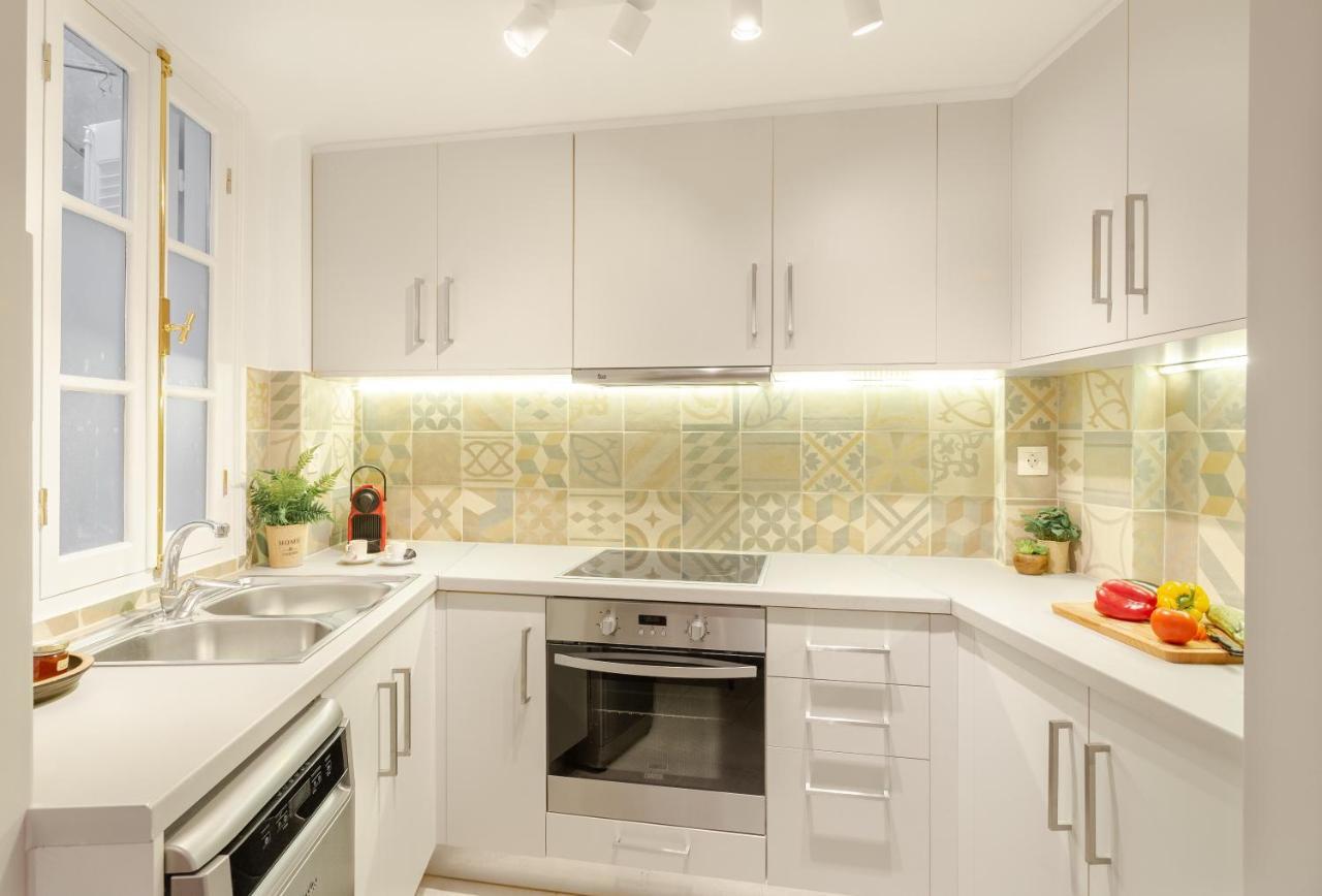 Hidesign Athens Apollon Luxury Apt In Plaka Acropolis Εξωτερικό φωτογραφία